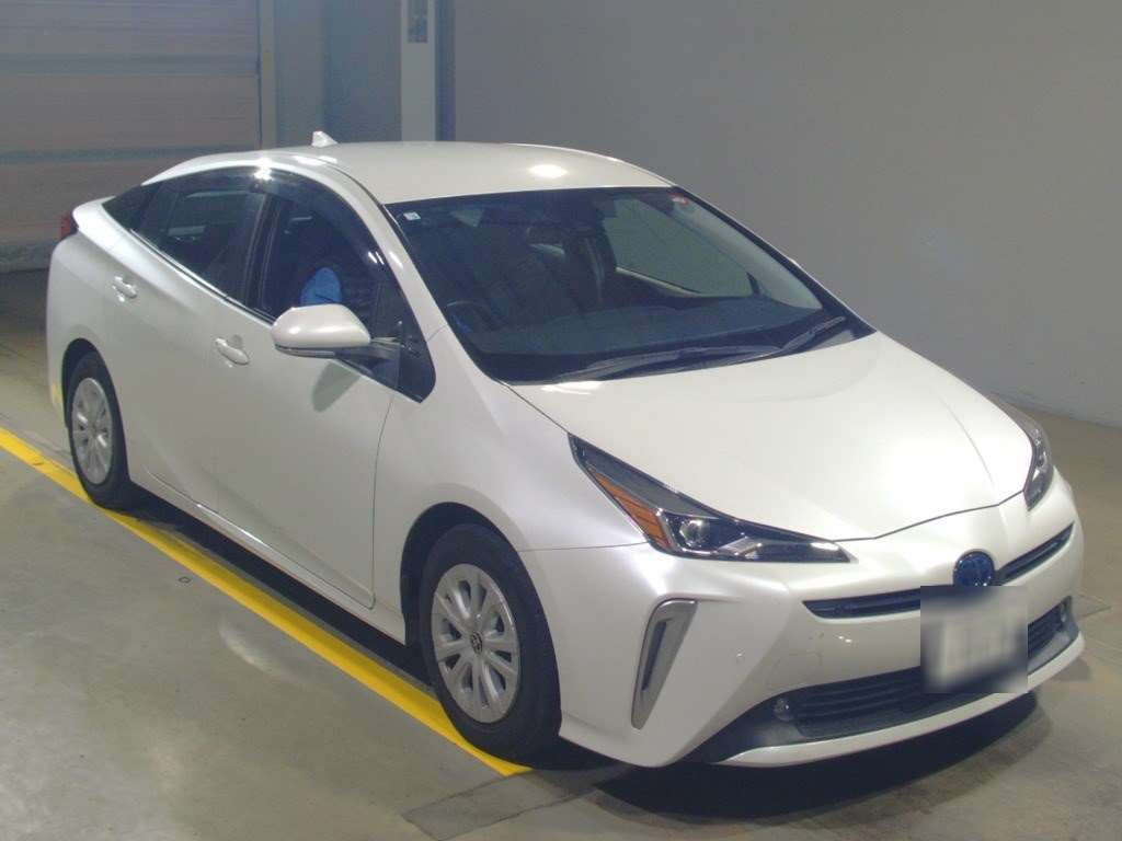 2020 Toyota Prius ZVW51[2]