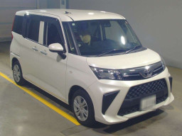 2020 Toyota Roomy