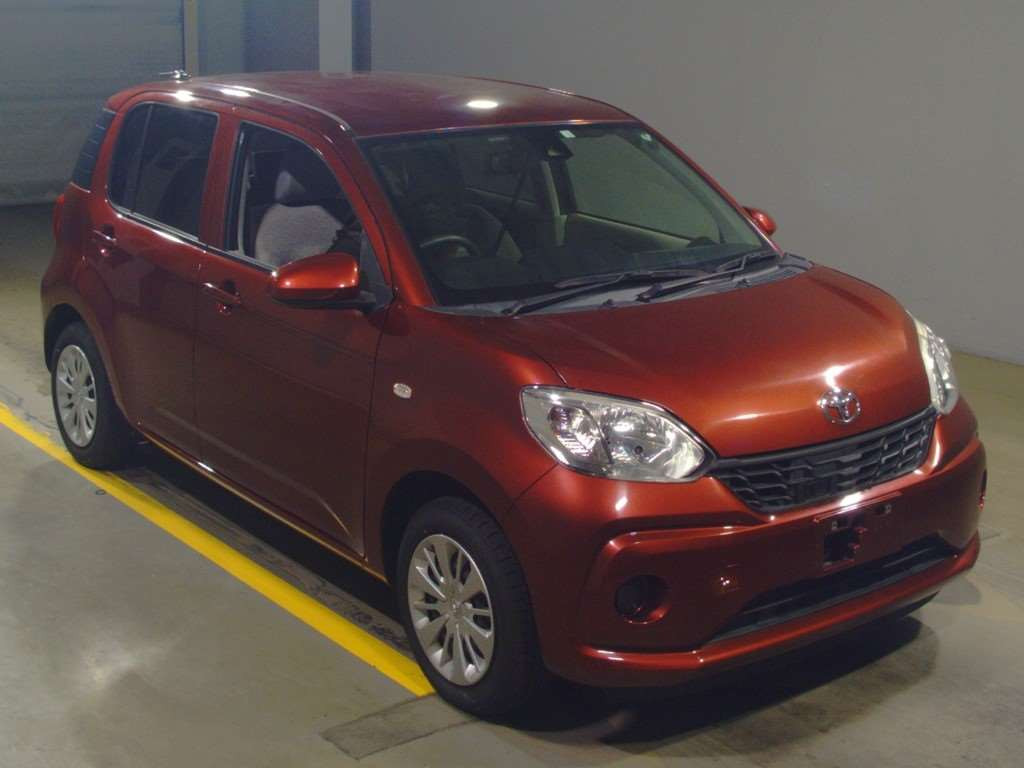 2018 Toyota Passo M700A[2]