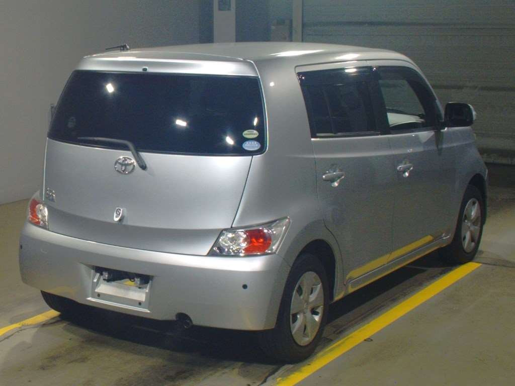 2009 Toyota bB QNC20[1]