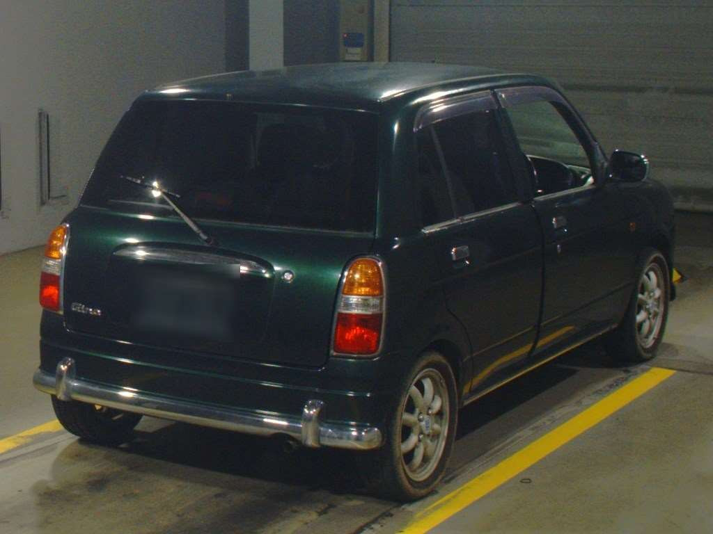 2002 Daihatsu Miragino L700S[1]