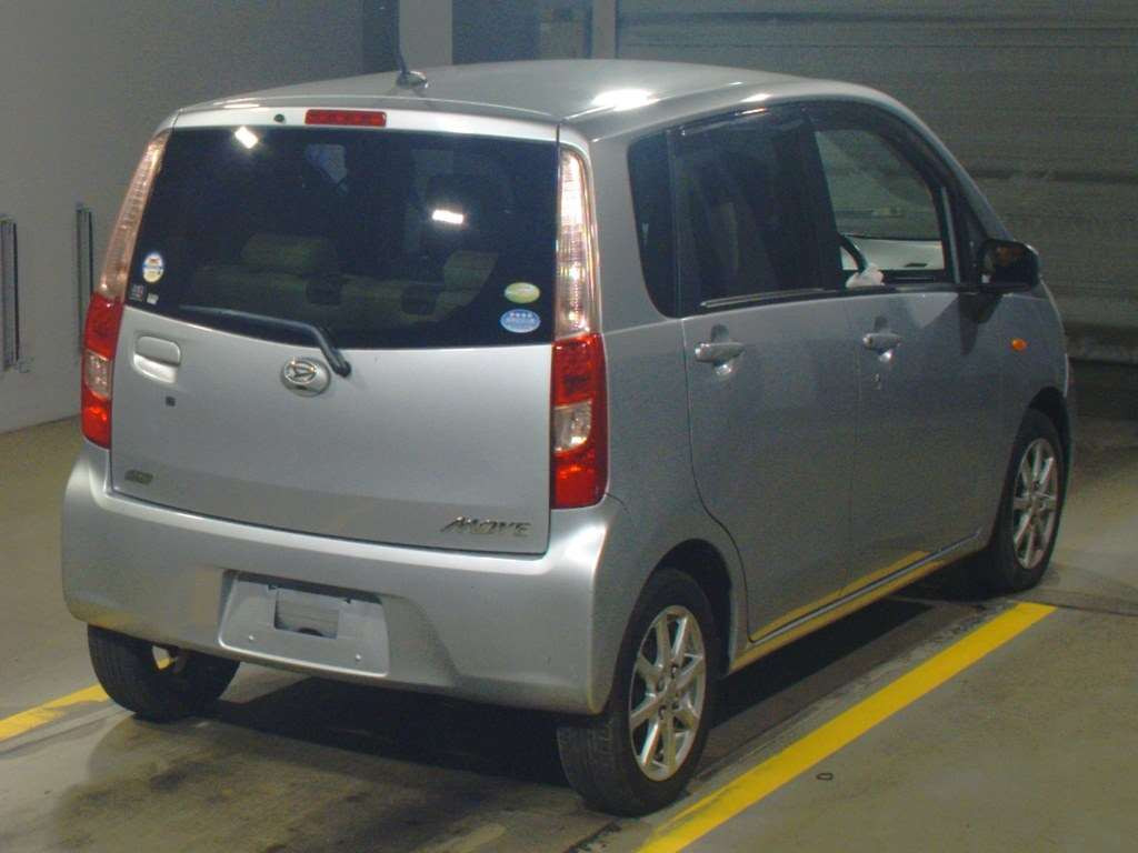 2011 Daihatsu Move LA100S[1]