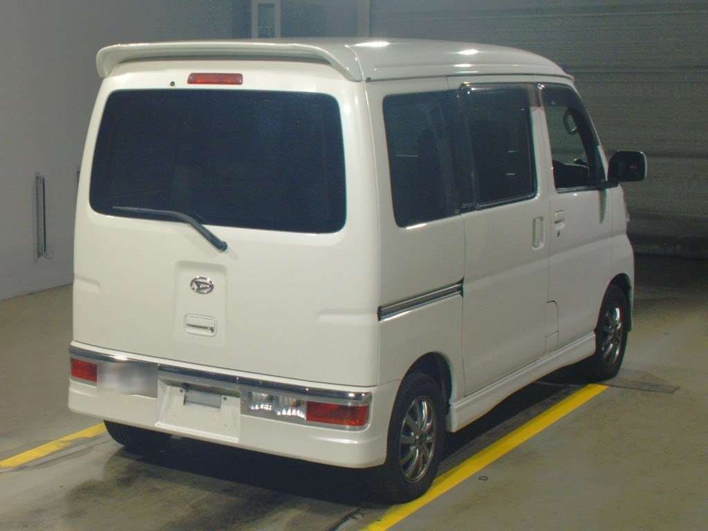 2014 Daihatsu Atrai Wagon S321G[1]