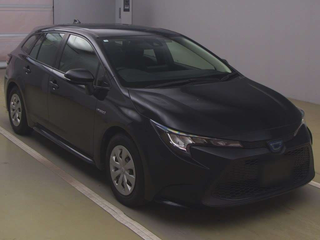 2019 Toyota Corolla Touring Wagon ZWE211W[2]