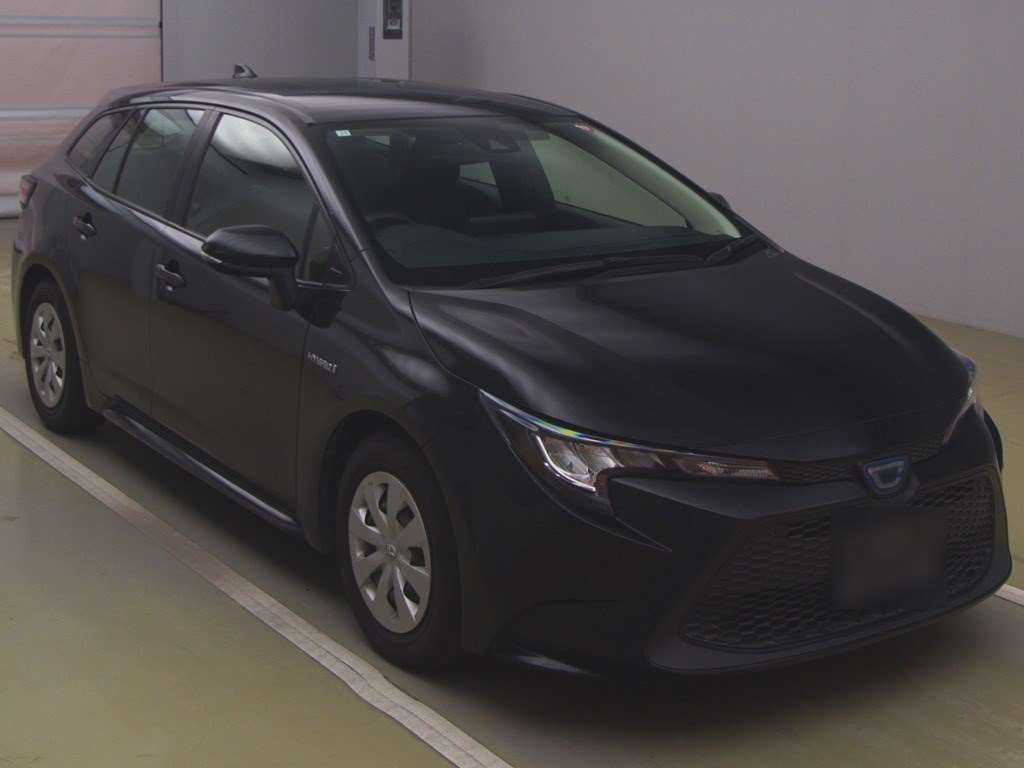 2019 Toyota Corolla Touring Wagon ZWE211W[2]