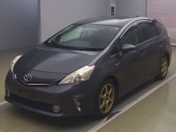 2012 Toyota Prius alpha