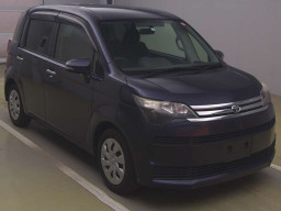 2013 Toyota Spade