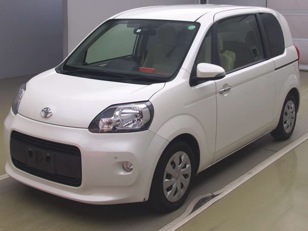 2014 Toyota Porte NCP141[0]