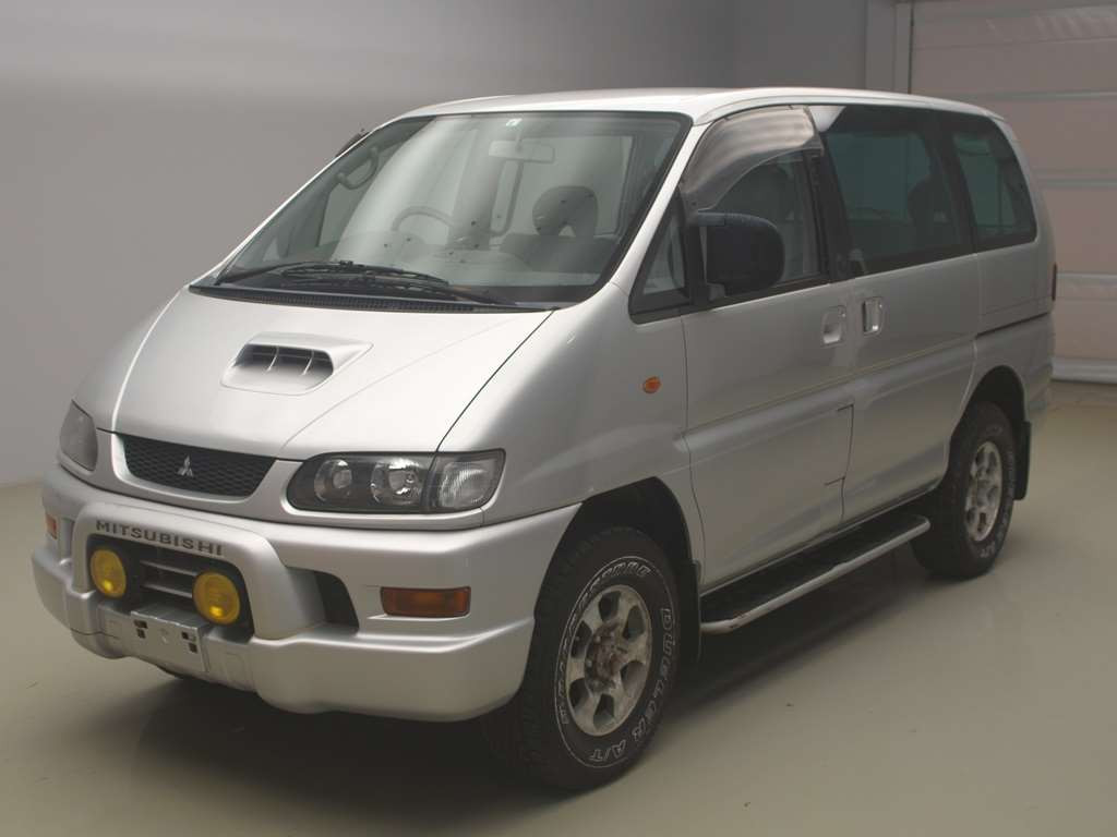 2003 Mitsubishi Delica Spacegear PD8W[0]