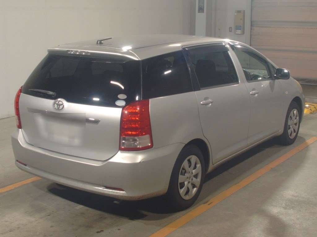 2006 Toyota Wish ZNE10G[1]