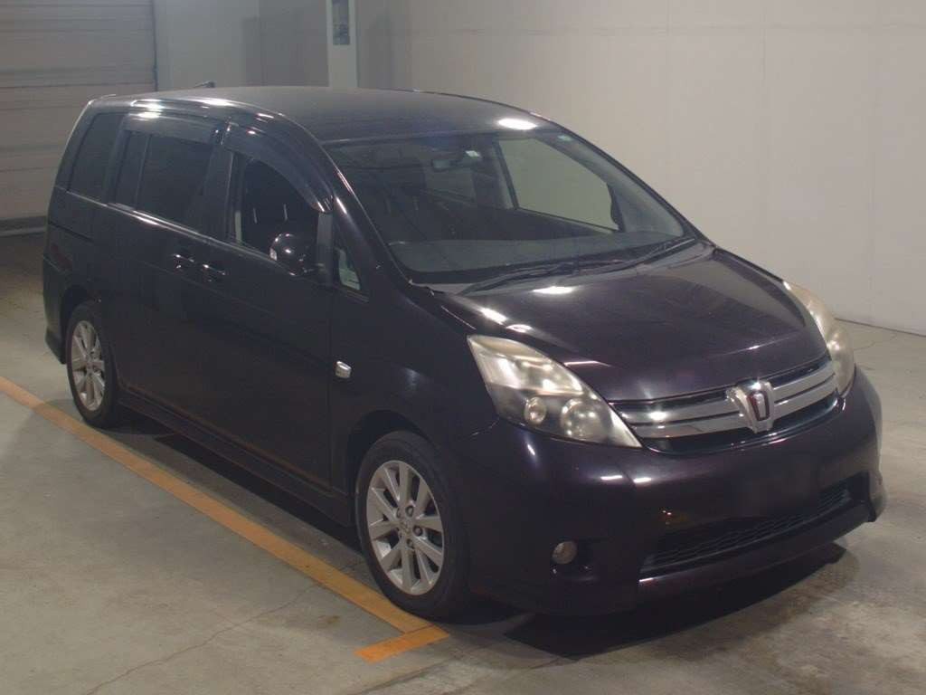 2011 Toyota Isis ZGM11W[2]