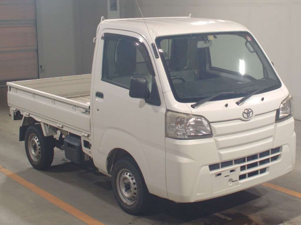 2017 Toyota Pixis Truck S510U[2]