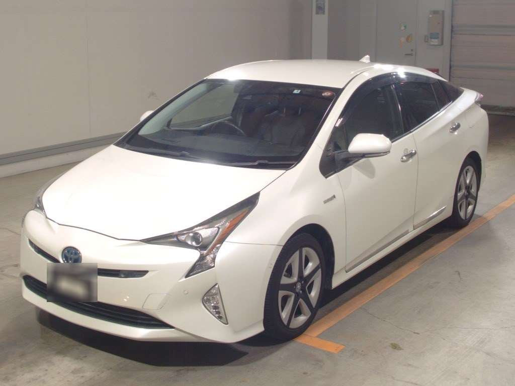 2017 Toyota Prius ZVW51[0]