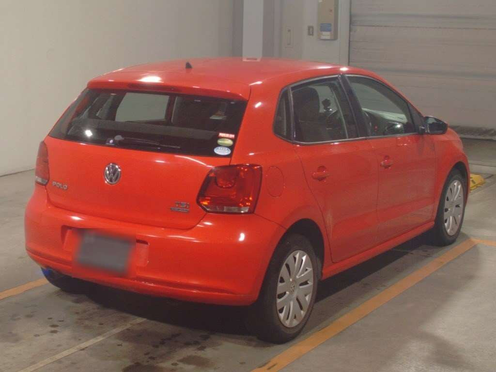 2014 Volkswagen Polo 6RCBZ[1]