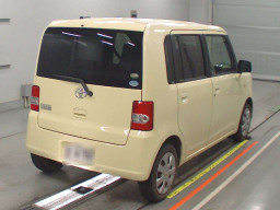 2015 Toyota Pixis Space