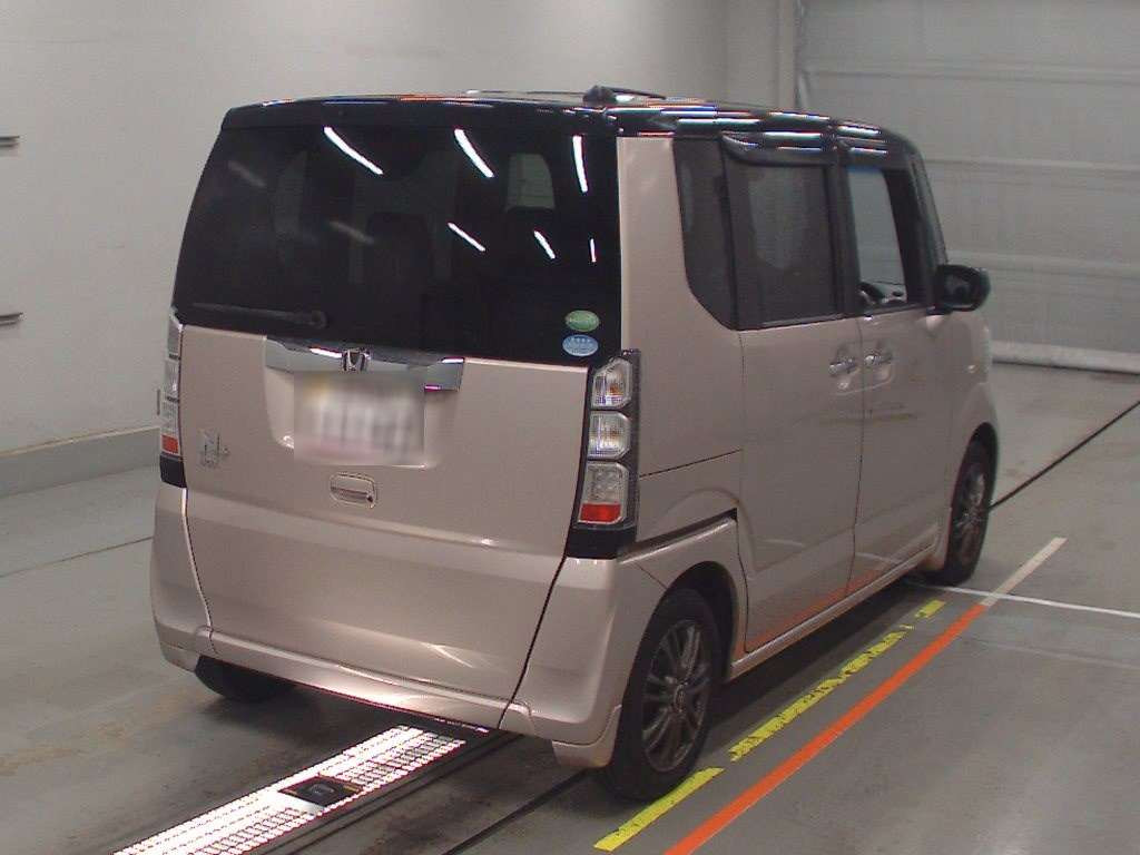 2012 Honda N-Box+ JF1[1]