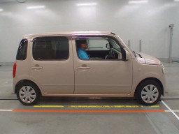 2011 Daihatsu Mira Cocoa