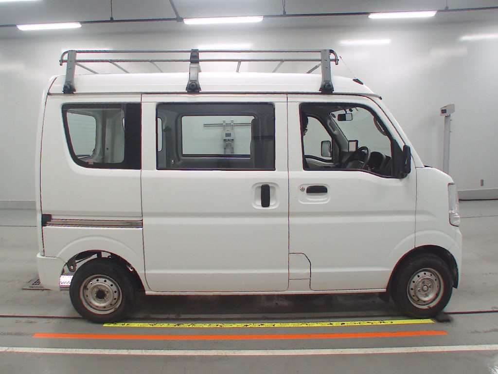 2015 Suzuki Every DA17V[2]