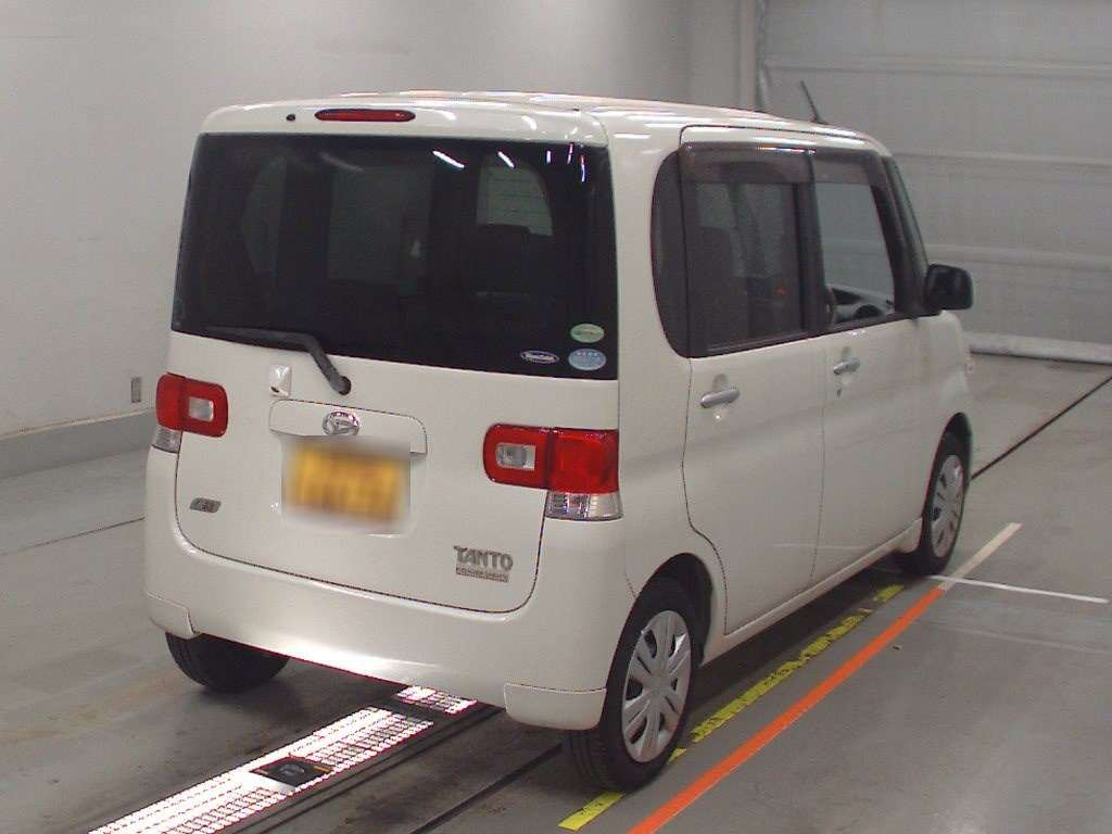 2012 Daihatsu Tanto L375S[1]