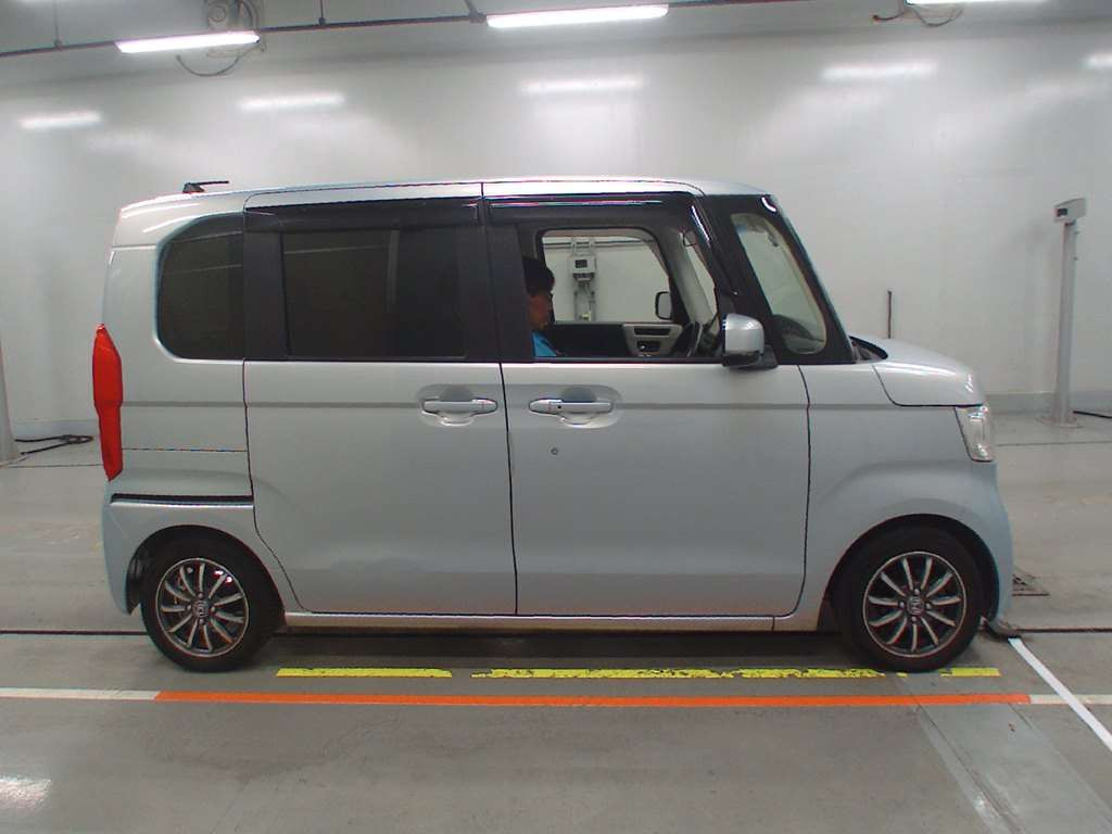 2019 Honda N-BOX JF3[2]