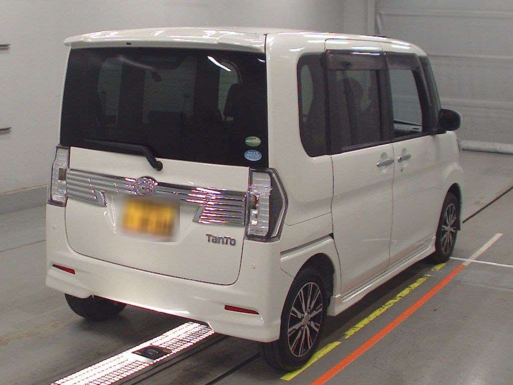 2018 Daihatsu Tanto LA600S[1]