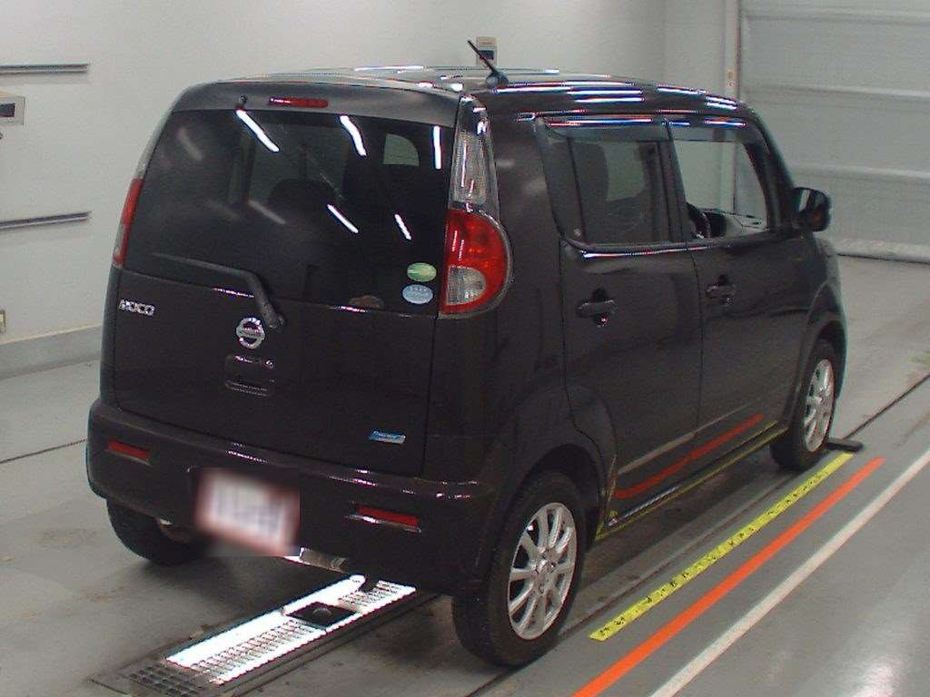 2013 Nissan Moco MG33S[1]