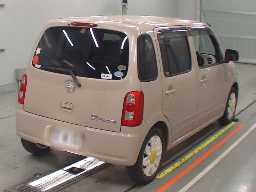 2009 Daihatsu Mira Cocoa L675S[1]