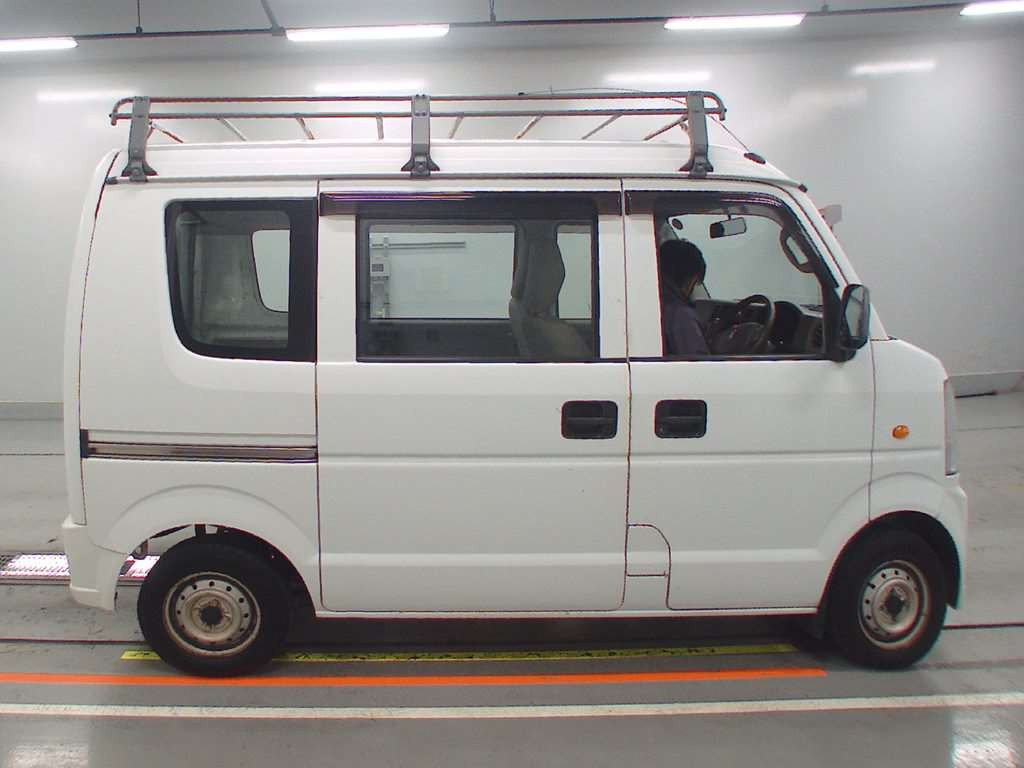 2014 Suzuki Every DA64V[2]