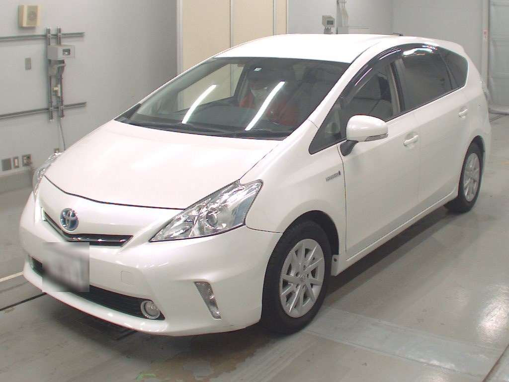 2012 Toyota Prius alpha ZVW41W[0]