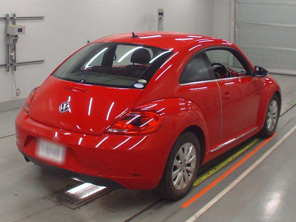 2012 Volkswagen Beetle 16CBZ[1]