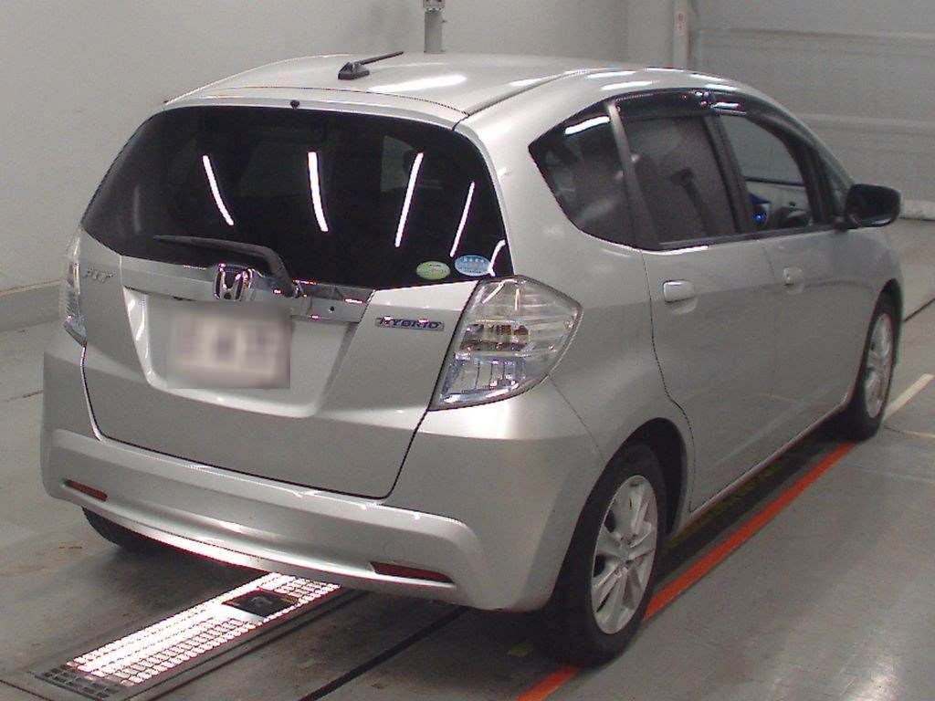 2011 Honda Fit Hybrid GP1[1]