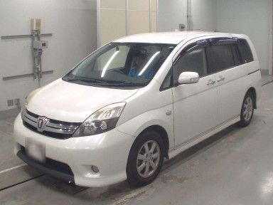 2012 Toyota Isis