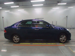 2012 Toyota Crown