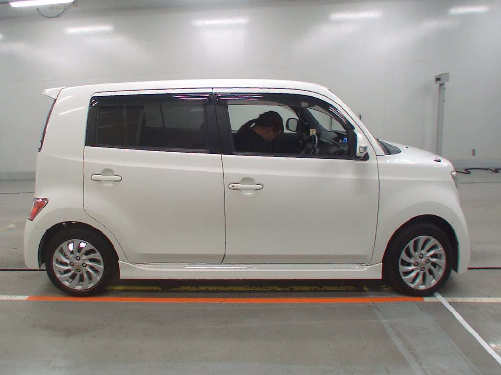 2008 Toyota bB QNC21[2]