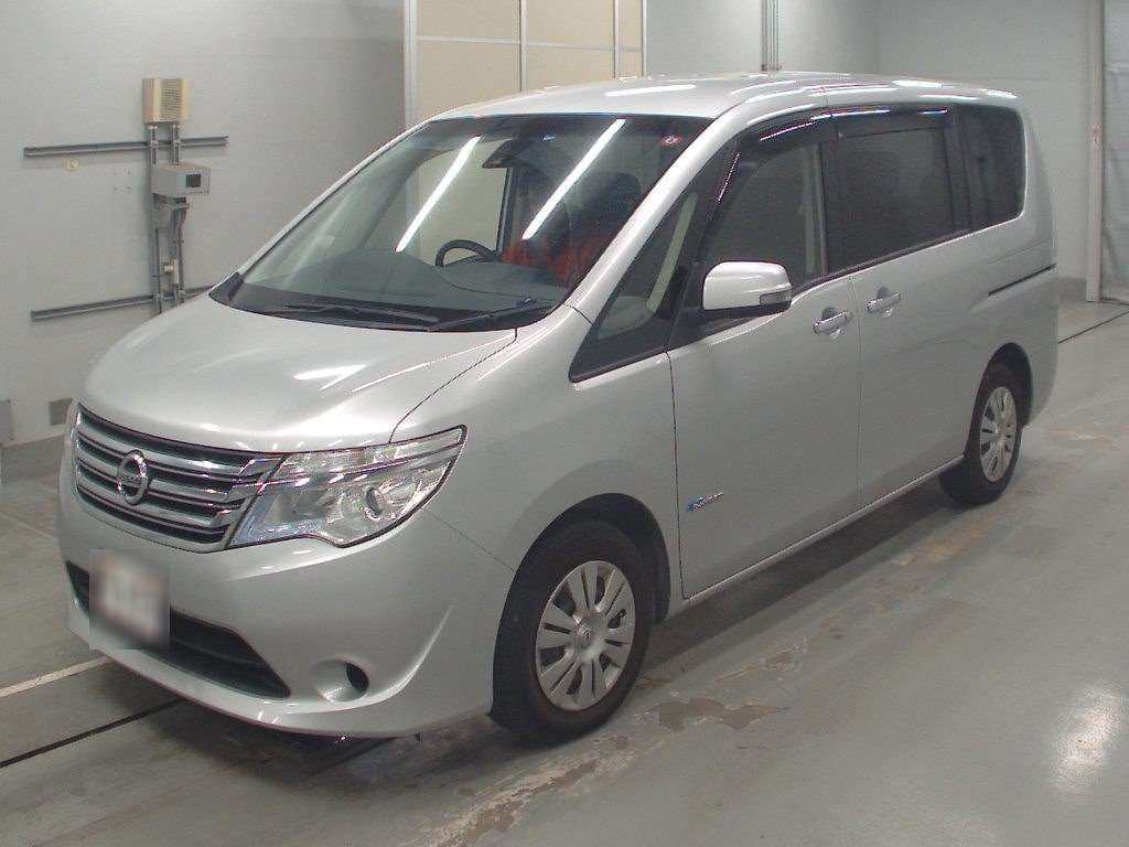 2015 Nissan Serena HC26[0]