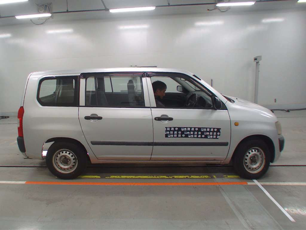 2003 Toyota Probox Wagon NCP58G[2]