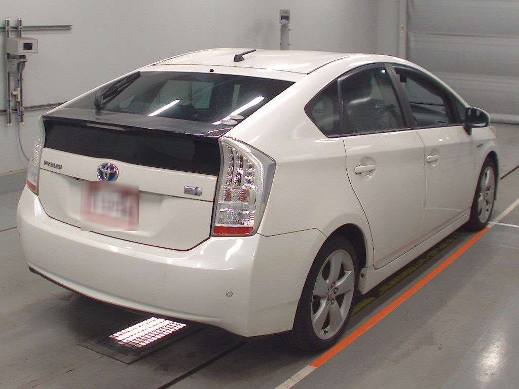 2009 Toyota Prius ZVW30[1]