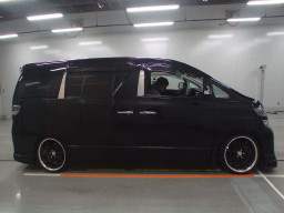 2012 Toyota Vellfire