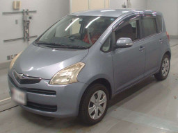 2005 Toyota Ractis