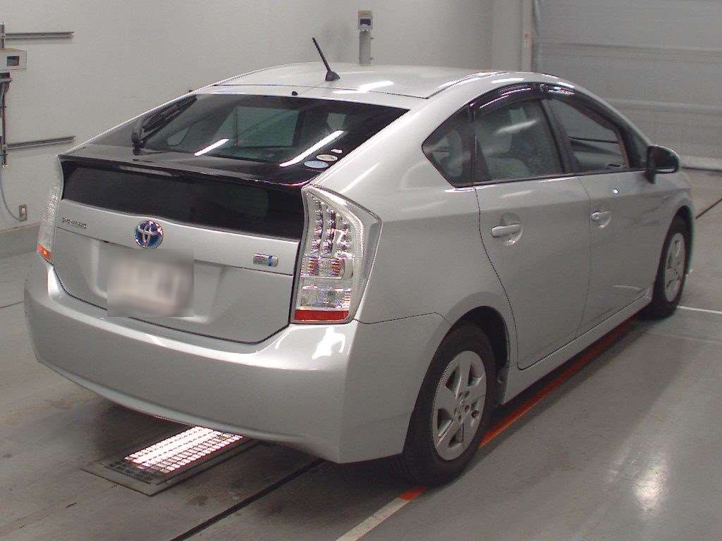 2009 Toyota Prius ZVW30[1]