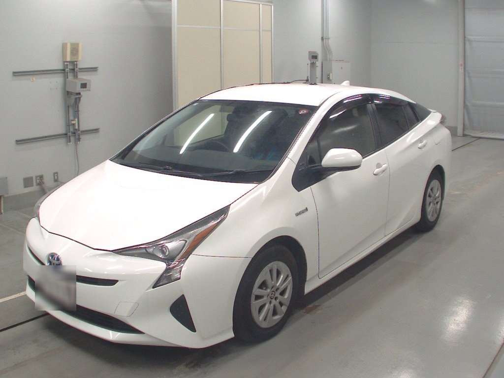 2016 Toyota Prius ZVW51[0]