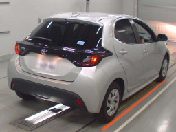 2021 Toyota YARIS