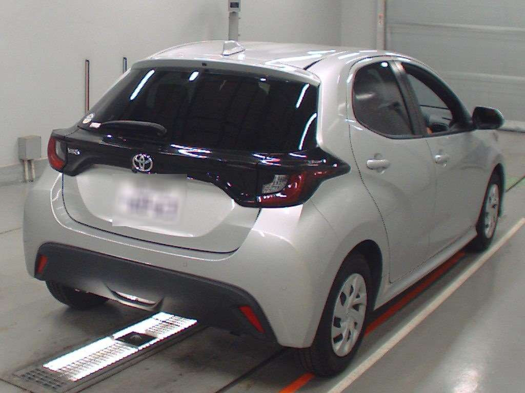 2021 Toyota YARIS KSP210[1]