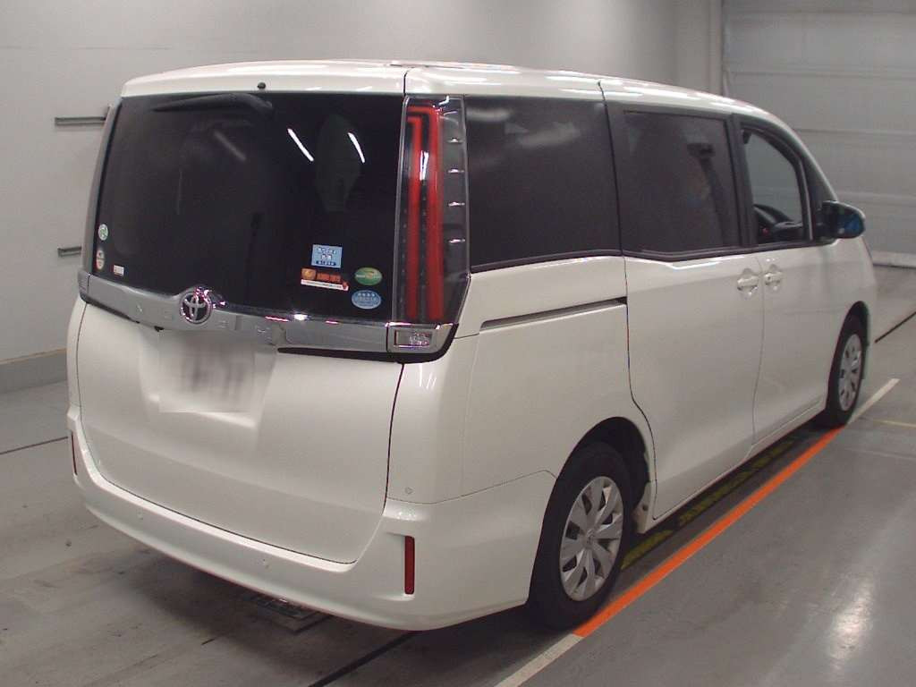 2019 Toyota Noah ZRR80G[1]