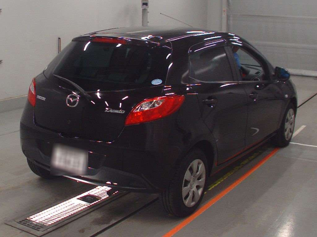 2012 Mazda Demio DE3FS[1]