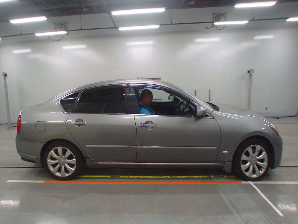 2007 Nissan Fuga Y50[2]