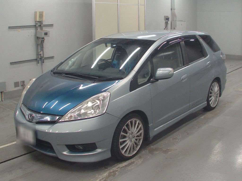 2011 Honda Fit Shuttle Hybrid GP2[0]