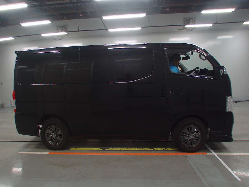 2018 Nissan Caravan Wagon KS2E26[2]