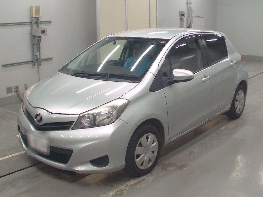 2012 Toyota Vitz NSP130[0]