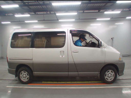 1999 Toyota Grand Hiace